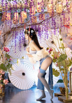 免费的美女在线视频_4K免费在线观看