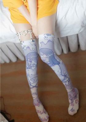 美女光着全身网站视频_超清超清免费观看