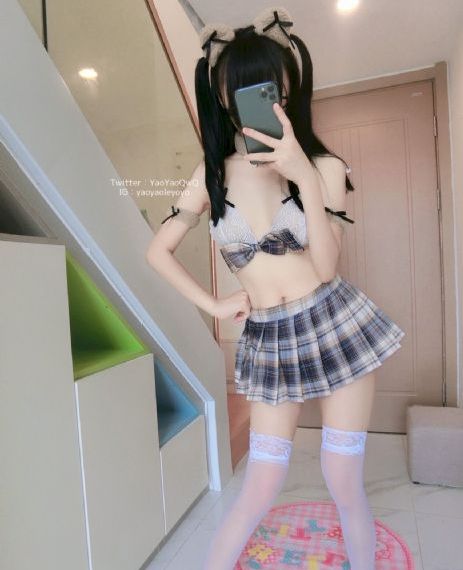和尚吮她的花蒂和奶水视频网址_蓝光在线观看高清